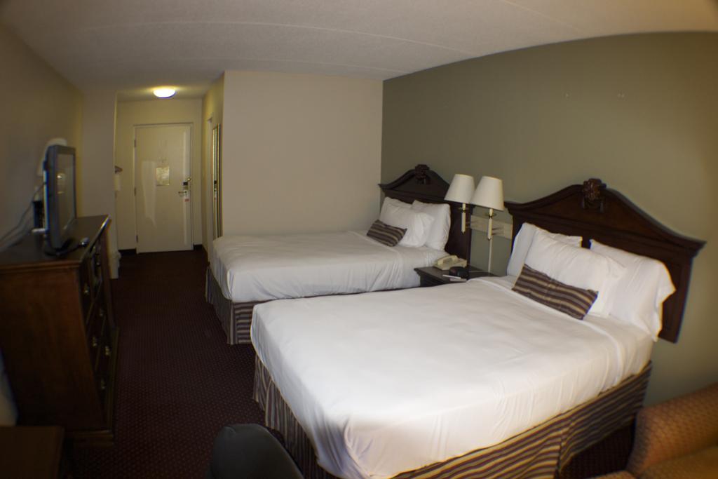 The Garden Hotel Elkhart
