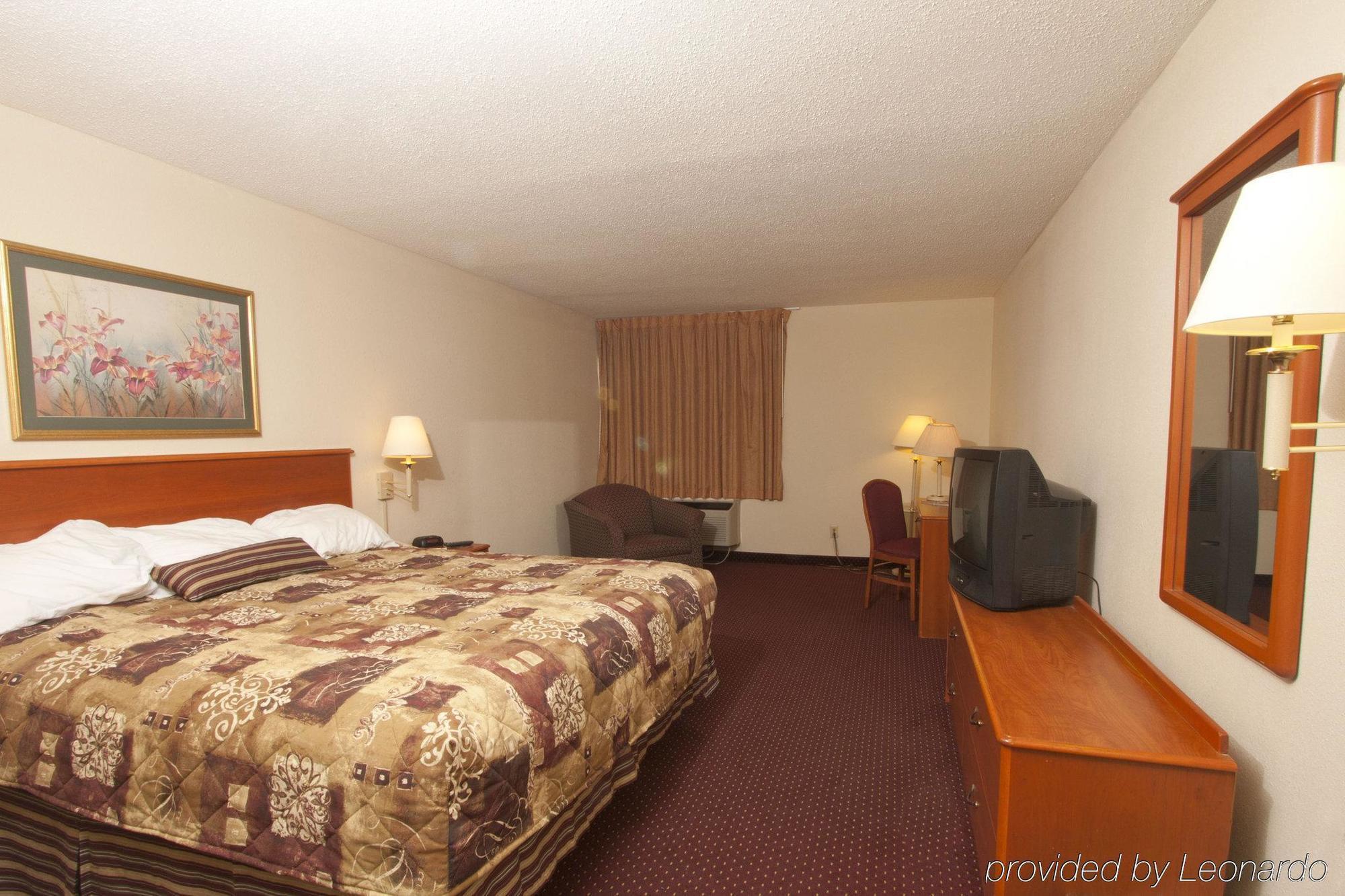 The Garden Hotel 3*