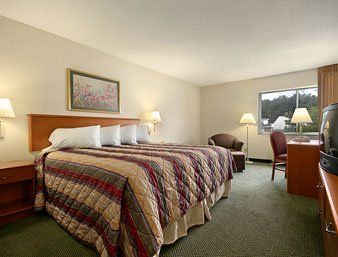 The Garden Hotel 3*